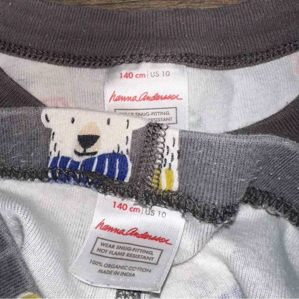 Hanna Andersson Christmas Long Johns - Picture 3 of 3